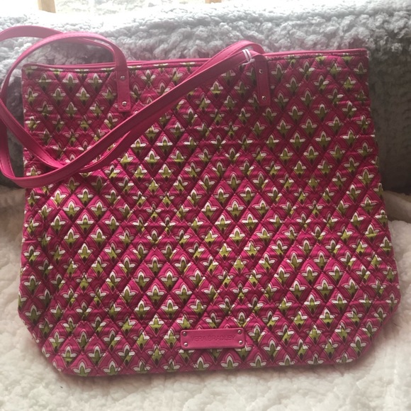 VERA BRADLEY DAY TOTE IN PETITE PINK - Picture 5 of 10